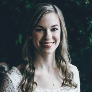 Meet your Posher, Abigail